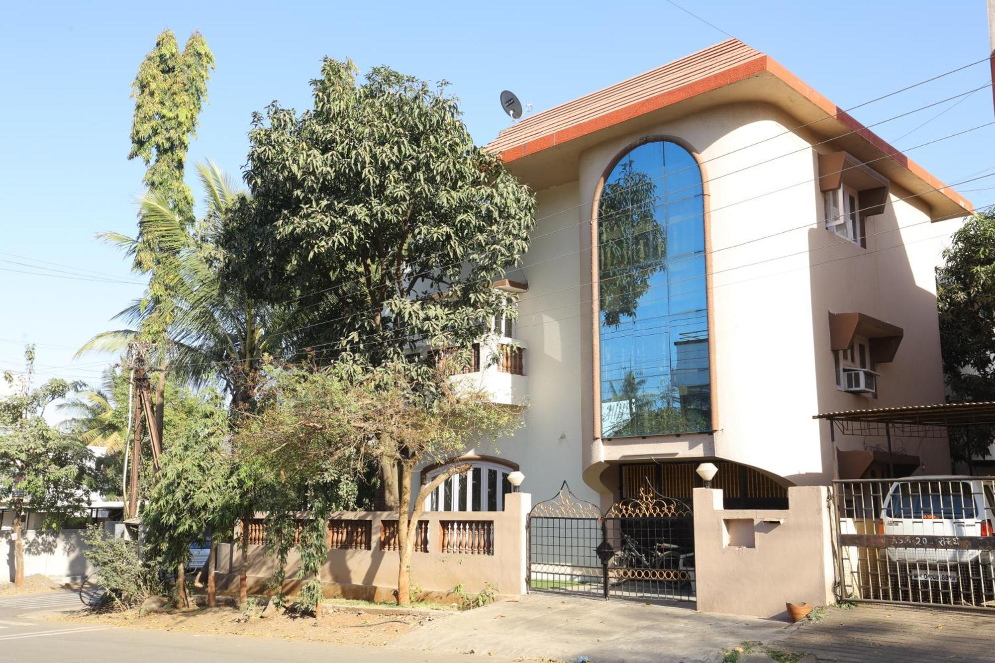 Rohan House Nashik Bagian luar foto